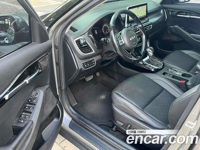 Kia Seltos Seltos Бензин 1.6 турбо 2WD — Фото автомобиля 8
