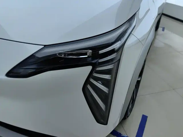 GAC Aion Y — Фото автомобиля 5
