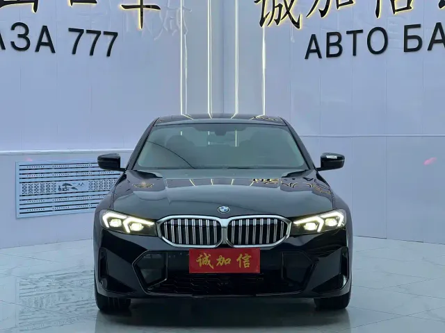 BMW 3 Series — Фото автомобиля 2