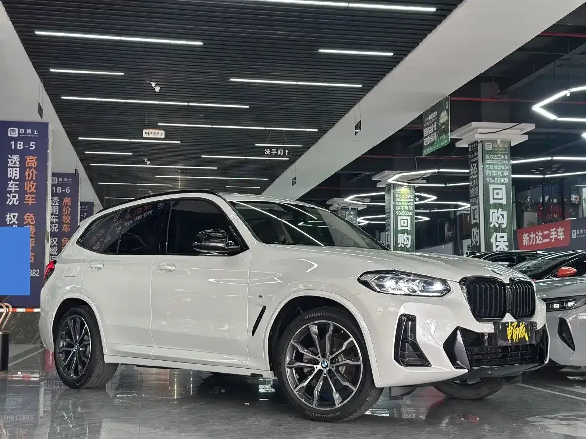 BMW BMW X3 2022 xDrive30i Leading M Night Package — Фото автомобиля 3