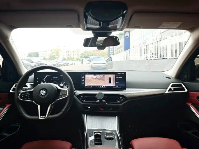 BMW 3 Series — Фото автомобиля 12