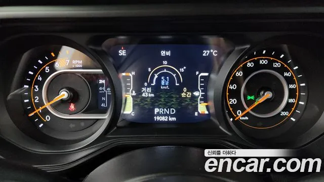 Jeep Wrangler Wrangler (JL) 2.0 Rubicon 2 двери — Фото автомобиля 8