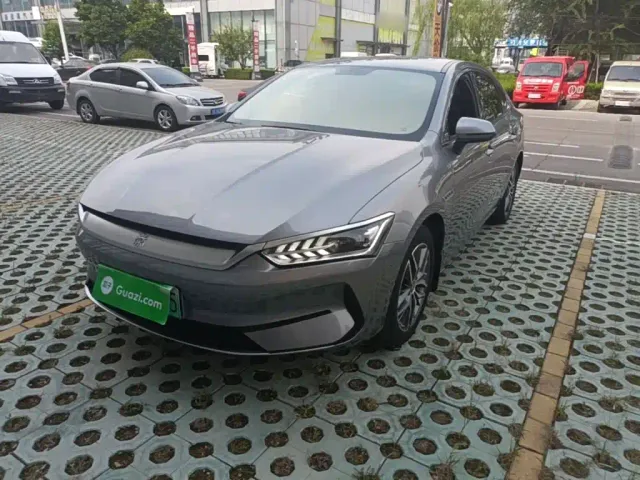Фотография автомобиля — BYD Qin PLUS