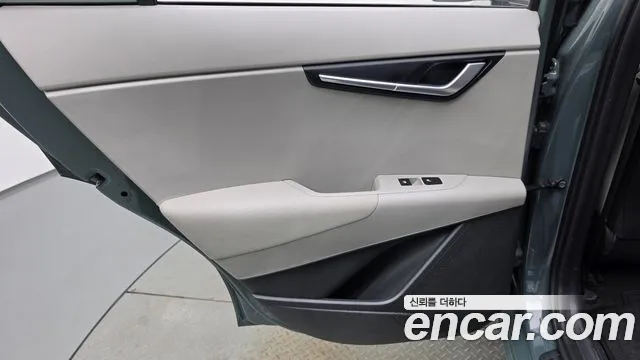 Kia Niro All Niro EV Earth — Фото автомобиля 25
