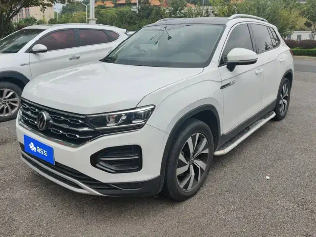 Фотография автомобиля — Volkswagen Tayron