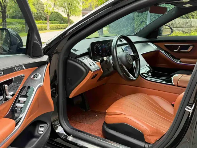Mercedes-Benz S-Class — Фото автомобиля 5