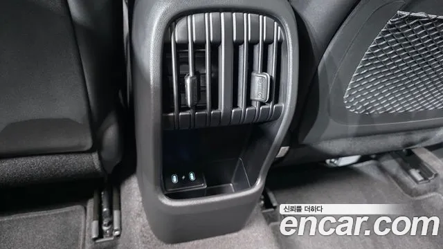 Hyundai Kona SX2 — Фото автомобиля 29