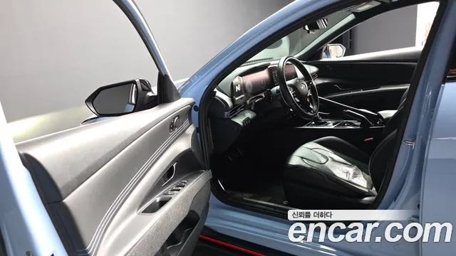 Hyundai Avante CN7 — Фото автомобиля 9