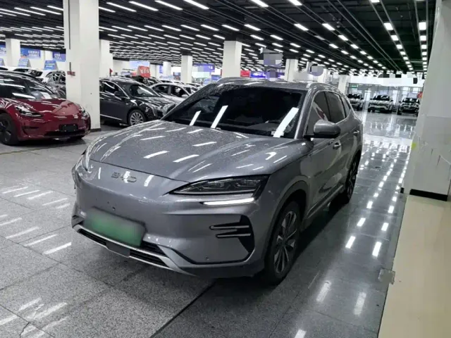 Фотография автомобиля — BYD Song PLUS