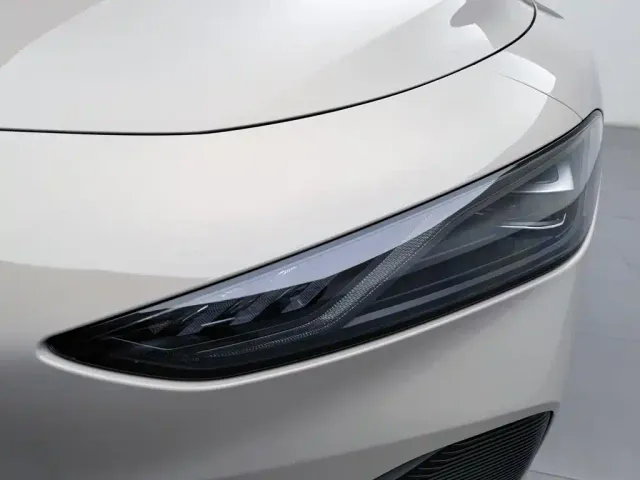 Roewe D7 — Фото автомобиля 7