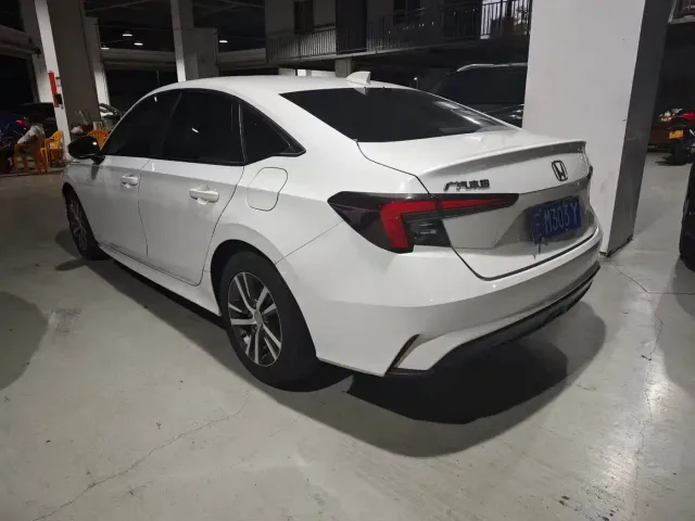 Honda Integra — Фото автомобиля 3