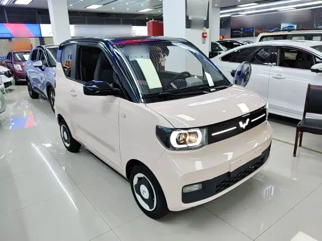 Wuling Hongguang Mini EV — Фото автомобиля 3