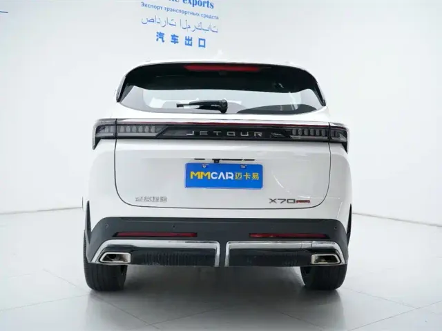 Jetour X70 Plus — Фото автомобиля 12