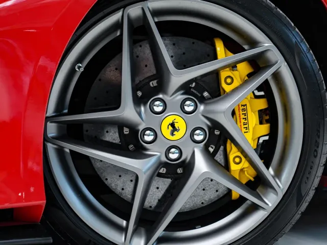 Ferrari F8 — Фото автомобиля 22