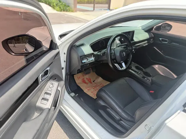 Honda Civic — Фото автомобиля 8