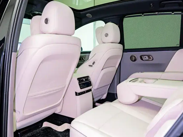 Li Auto i6 — Фото автомобиля 17