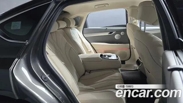 Genesis G80 RG3 — Фото автомобиля 11