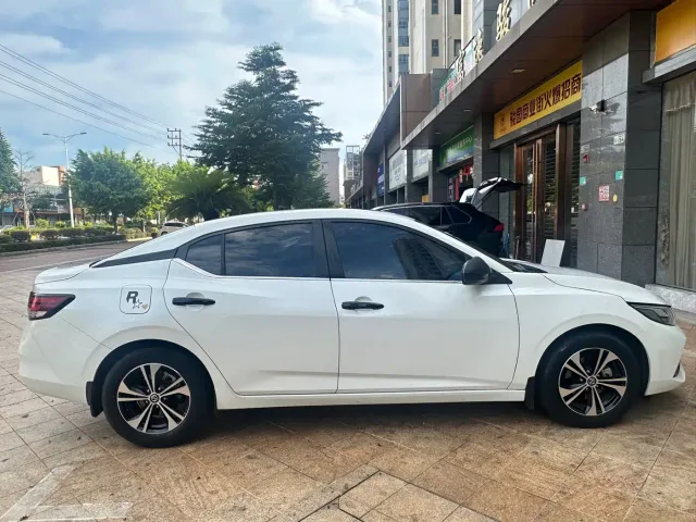 Nissan Sylphy — Фото автомобиля 7