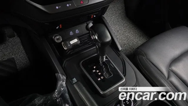 KG_Mobility_Ssangyong Rexton Новый Rexton Sport Khan Дизель 2.2 4WD — Фото автомобиля 9