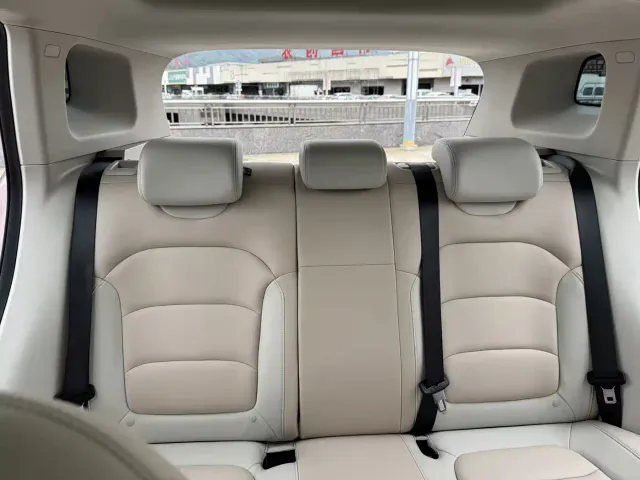 Geely ICON — Фото автомобиля 27
