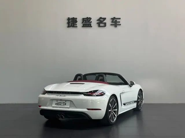 Porsche 718 — Фото автомобиля 6