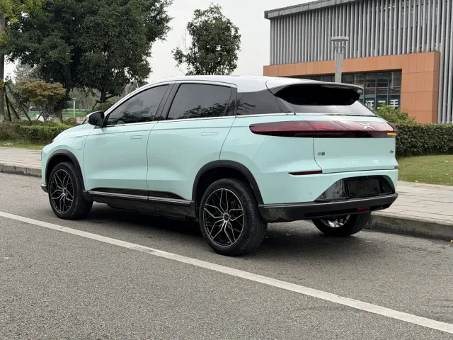 Xpeng G3 — Фото автомобиля 3