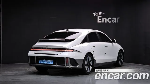 Hyundai Ioniq6 — Фото автомобиля 2