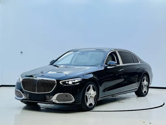Фотография автомобиля — Mercedes-Benz Maybach S-Class