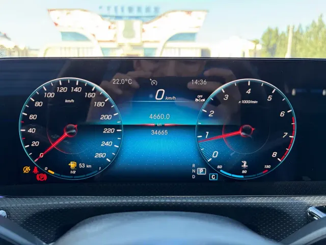 Mercedes-Benz A-Class — Фото автомобиля 11