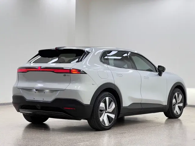 Deepal S05 — Фото автомобиля 6