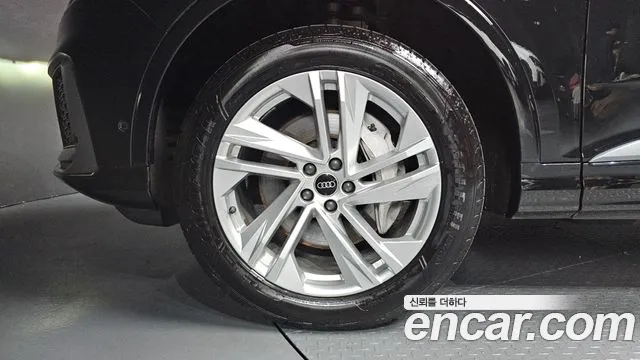 Audi Q7 45 TDI quattro Premium — Фото автомобиля 4