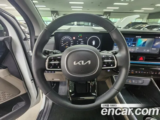 Kia Carnival Generation 4 — Фото автомобиля 7