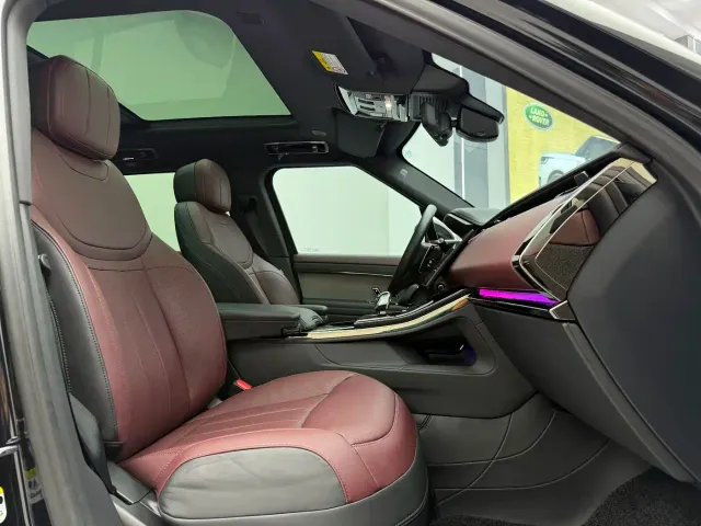 Land Rover Range Rover Sport — Фото автомобиля 10