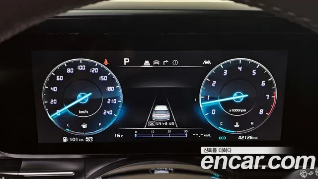 Kia Canival Carnival 4 поколение Бензин 9 мест Hi-Limousine — Фото автомобиля 8