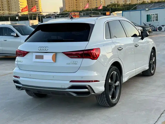 Audi Q3 — Фото автомобиля 8
