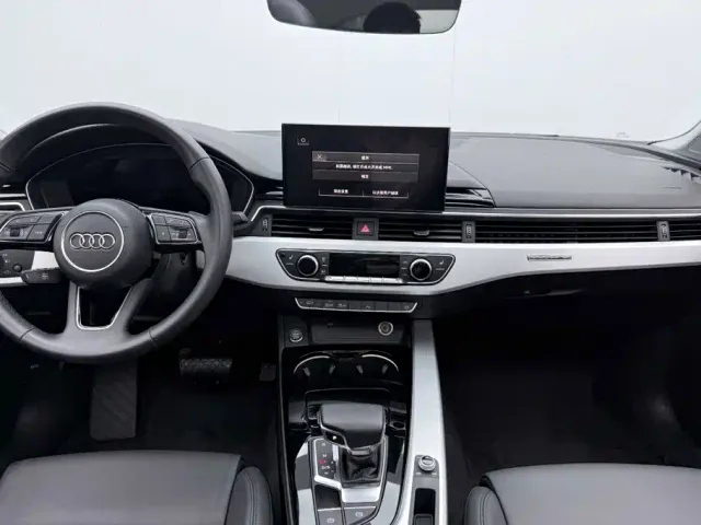 Audi Audi A5 (Import) 2022 Sportback 40 TFSI quattro Luxury Dynamic — Фото автомобиля 8