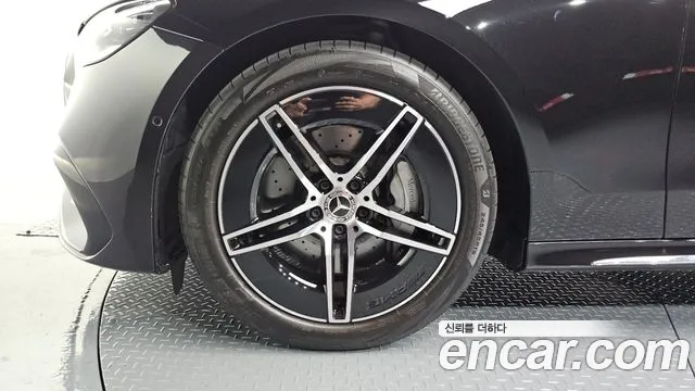 Mercedes-Benz E-Class E-класс W214 — Фото автомобиля 4