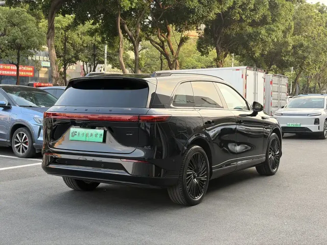 Xpeng G9 — Фото автомобиля 4