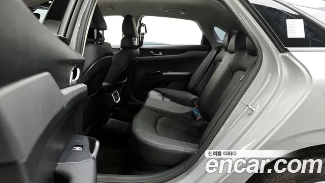 Kia K5 Prestige — Фото автомобиля 12