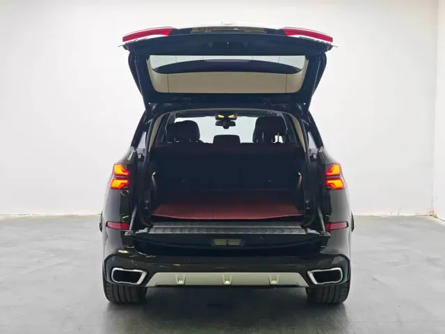 BMW X5 — Фото автомобиля 15