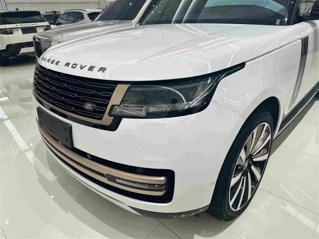 Land Rover Range Rover — Фото автомобиля 3