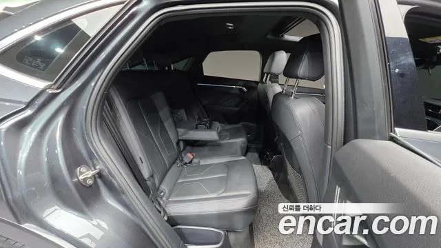 Audi Q3 35 TDI Premium Sportback — Фото автомобиля 17