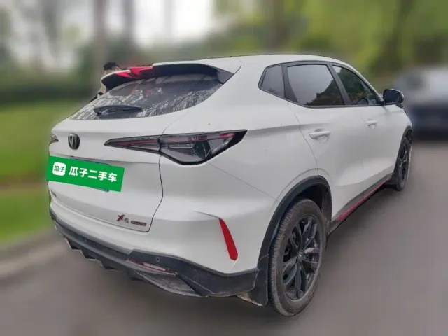 Changan X5 Plus — Фото автомобиля 4