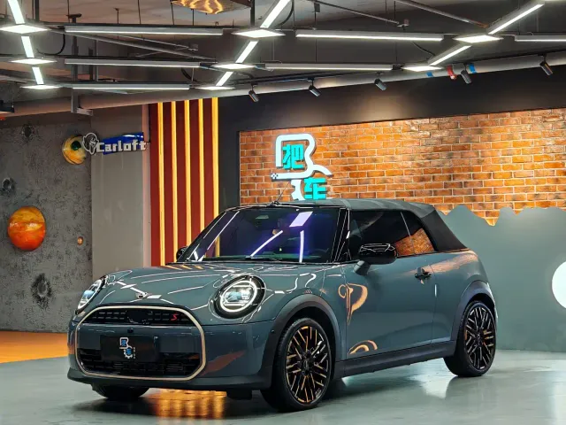 MINI Hatch — Фото автомобиля 5
