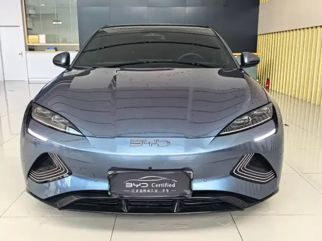 BYD Seal — Фото автомобиля 2