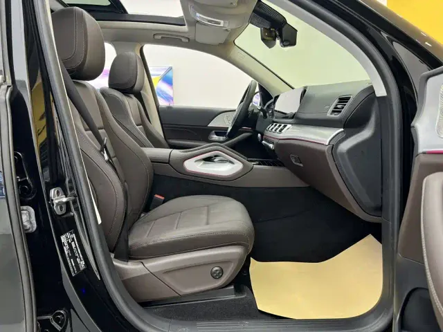 Mercedes-Benz GLE-Class — Фото автомобиля 19