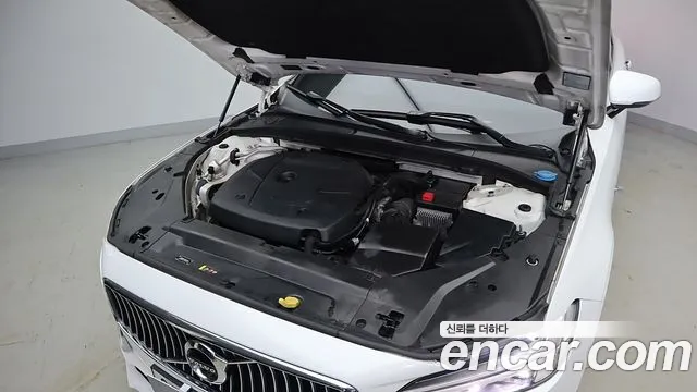 Вольво S60 S60 третьего поколения — Фото автомобиля 6