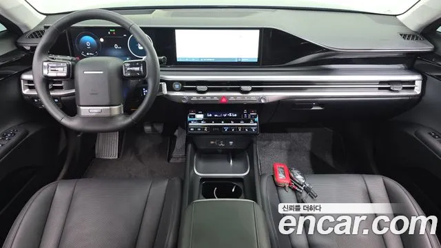 Hyundai Grandeur Grandeur (GN7) 2.5 Бензин 2WD — Фото автомобиля 2