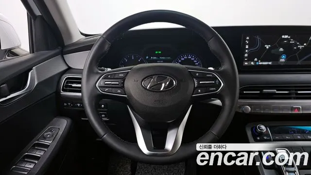 Hyundai Palisade Palisade Дизель 2.2 2WD — Фото автомобиля 14