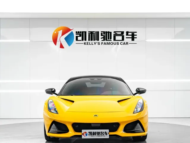 Lotus Emira — Фото автомобиля 2